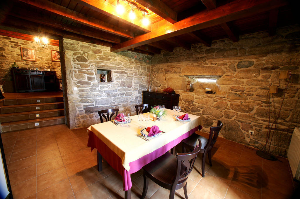 Casa Da Botica A Estrada Hostel Os Casares Εξωτερικό φωτογραφία